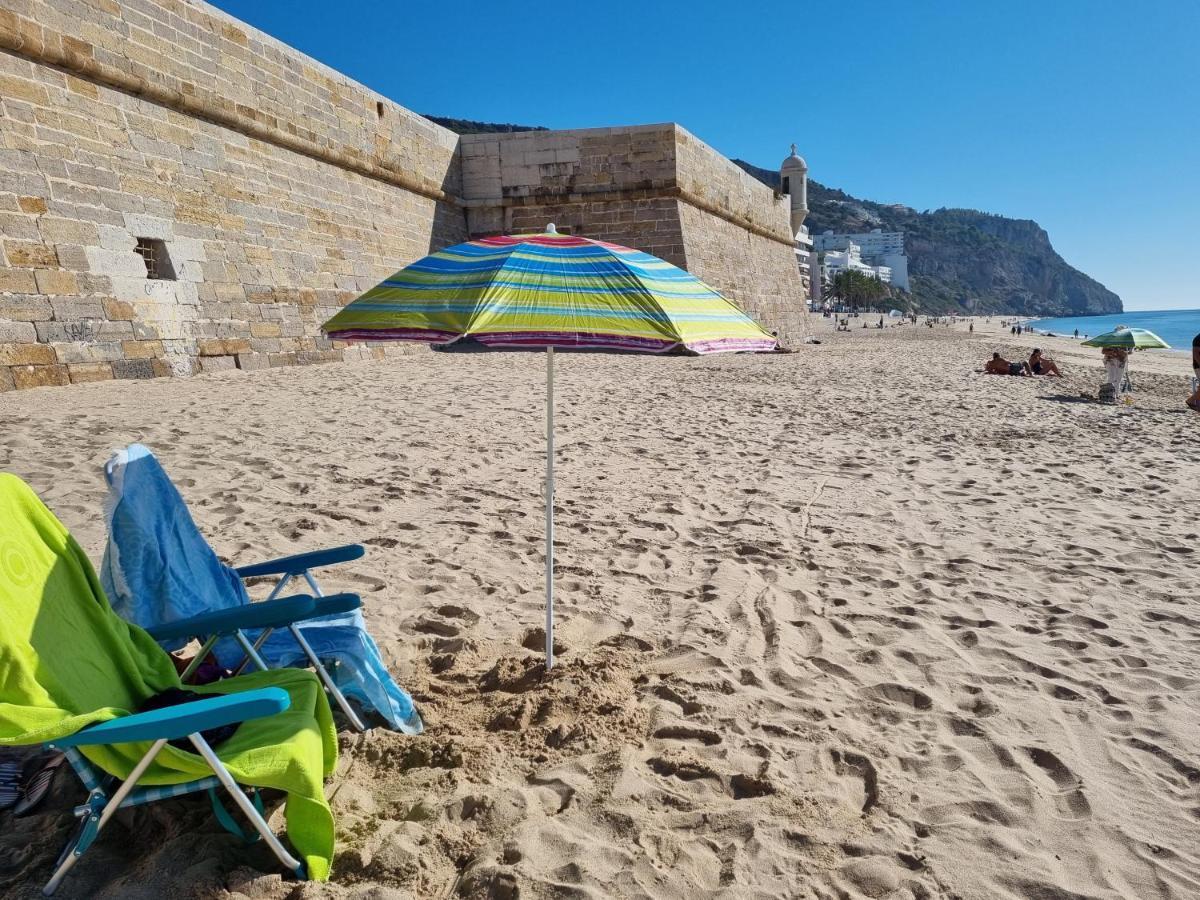 Casa Mar E Sol, New Apartment Near The Beach With Balcony Sesimbra Exterior photo